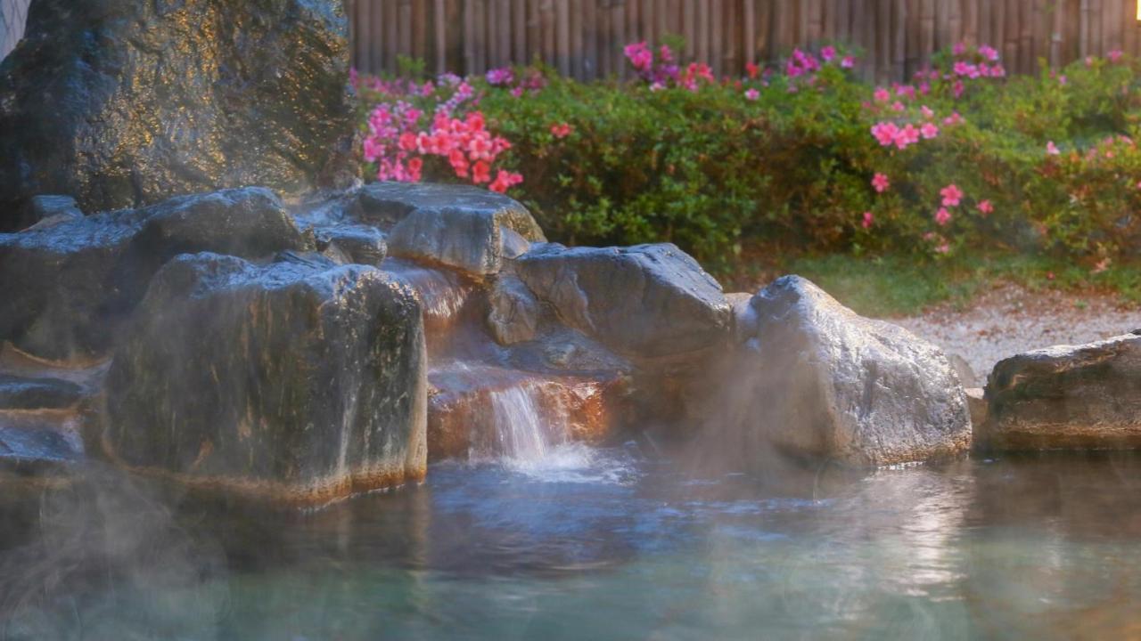 Ooedo Onsen Monogatari Aizu Hotel Exterior foto