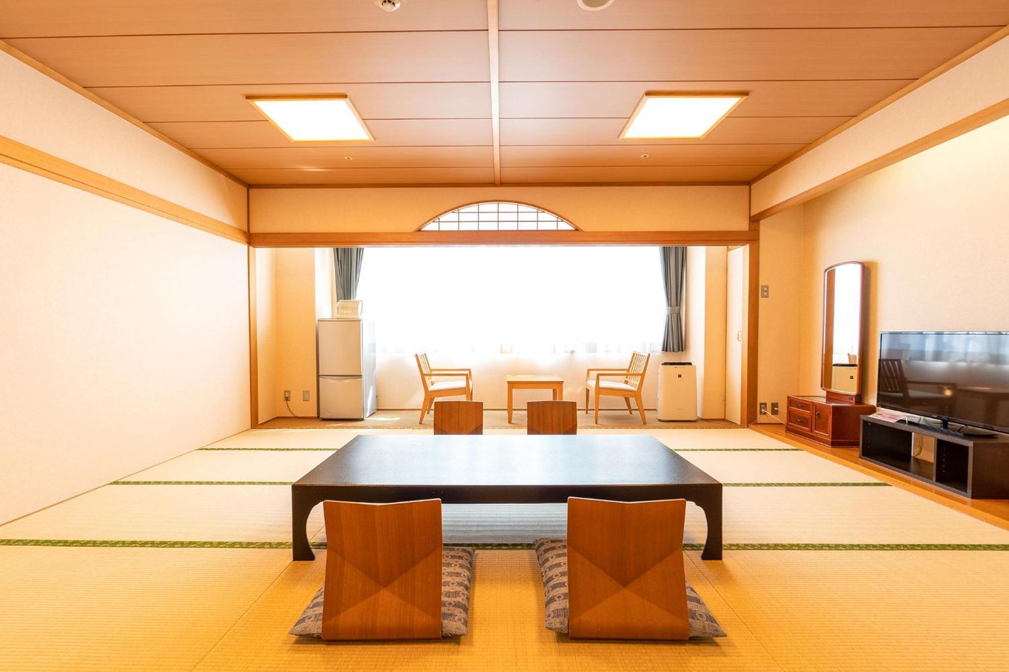 Ooedo Onsen Monogatari Aizu Hotel Exterior foto